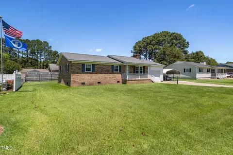 117 James Dr, Pine Level, NC 27568 photo 3