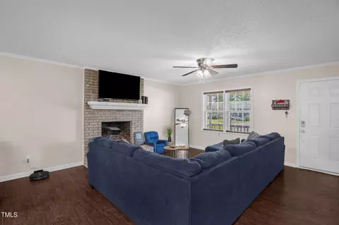 117 James Dr, Pine Level, NC 27568 photo 7