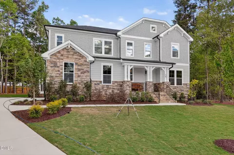 56 Alex Farm Ct, Zebulon, NC 27597