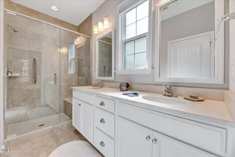 Bath - 1004 Sounding Ln, Durham, NC 27703 photo 1 of 2
