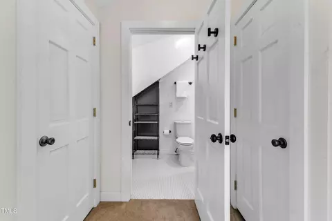 Entry Way - 406 E Whitaker Mill Rd, Raleigh, NC 27608 photo 7 of 7