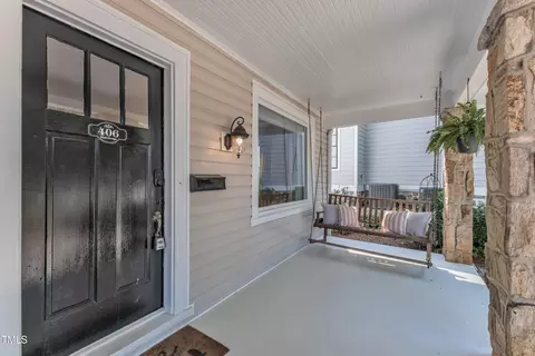 Exterior - 406 E Whitaker Mill Rd, Raleigh, NC 27608 photo 3 of 11