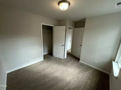 Bedroom - 1175 Beaver Creek Rd, Deep Run, NC 28525 photo 7 of 8