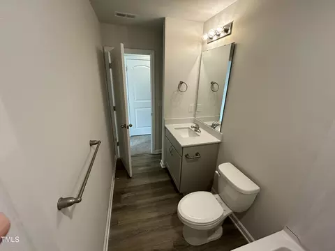Bath - 1175 Beaver Creek Rd, Deep Run, NC 28525 photo 5 of 5