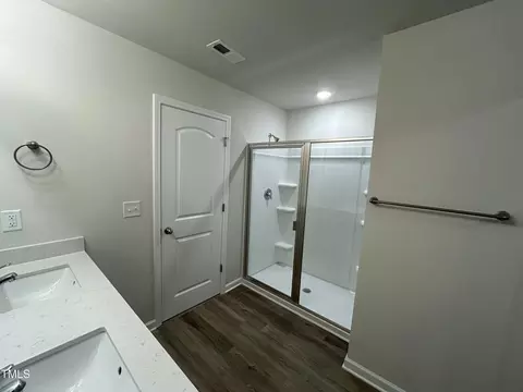 Bath - 1175 Beaver Creek Rd, Deep Run, NC 28525 photo 2 of 5