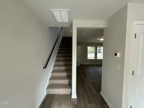 Entry Way - 1175 Beaver Creek Rd, Deep Run, NC 28525 photo 5 of 5