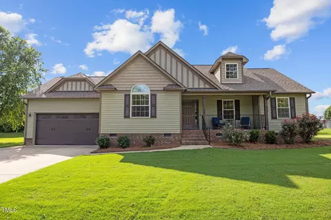 54 Tucker Farm Cir, Angier, NC 27501