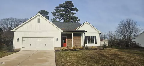 1229 Lawndale Dr, Graham, NC 27253