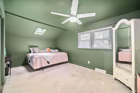 Bedroom - 1120 E Oak Dr, Durham, NC 27712 photo 3 of 4