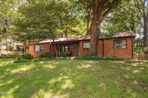 Exterior - 1120 E Oak Dr, Durham, NC 27712 photo 1 of 15