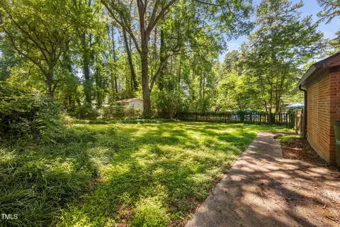 Exterior - 1120 E Oak Dr, Durham, NC 27712 photo 12 of 15