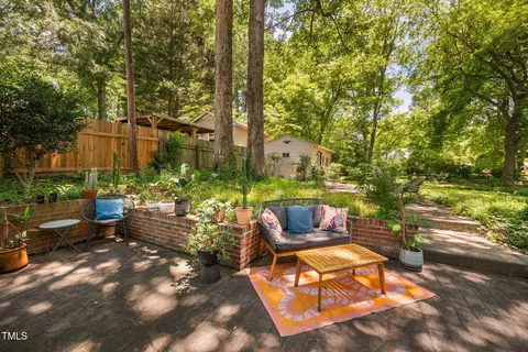 Exterior - 1120 E Oak Dr, Durham, NC 27712 photo 5 of 15