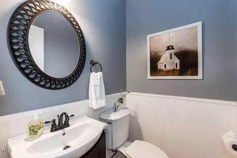 Bath - 109 Fox Trap Ct, Garner, NC 27529 photo 2 of 6