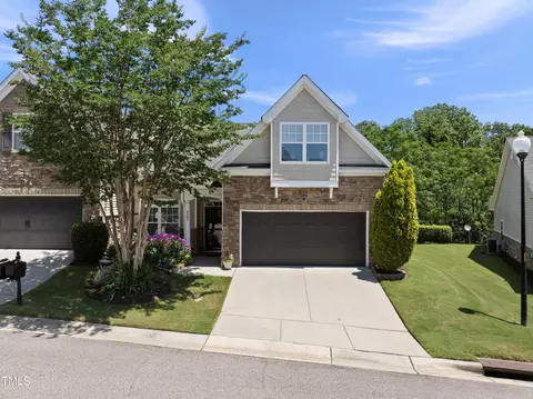 3207 Imperial Oaks Dr, Raleigh, NC 27614