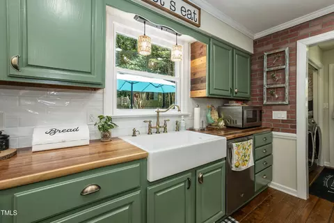 Kitchen - 7216 Rabbit Run, Wake Forest, NC 27587 photo 6 of 9