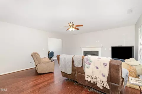 6 Ocean Ct, Durham, NC 27704 photo 7