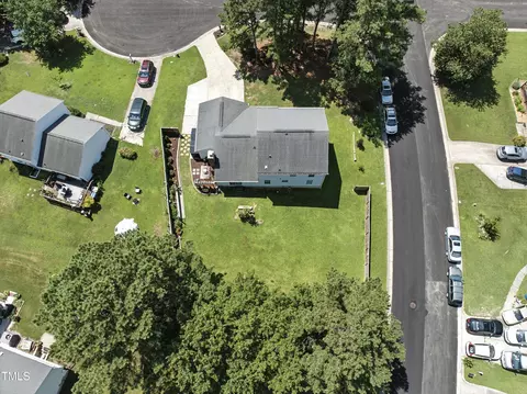 View/Area - 1 Saturn Ct, Durham, NC 27703 photo 2 of 5