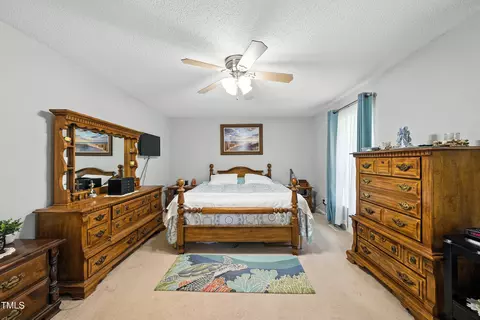 Bedroom - 1 Saturn Ct, Durham, NC 27703 photo 1 of 5
