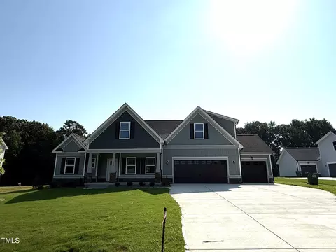 290 Busterfield Ct, Benson, NC 27504