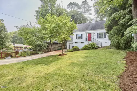1516 Edgevale Rd, Durham, NC 27701 photo 4