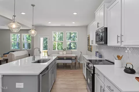 57 Blanton Ct, Lillington, NC 27546