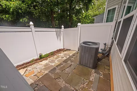 Exterior - 809 Davidson Point Rd, Cary, NC 27513 photo 13 of 13