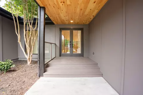 2129 Ridge Rd, Raleigh, NC 27607 photo 8