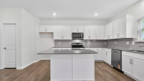 212 Calebs Corner Pl, Spring Lake, NC 28390 photo 23