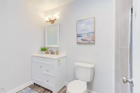 Bath - 2014 Athens Ave, Durham, NC 27707 photo 1 of 4