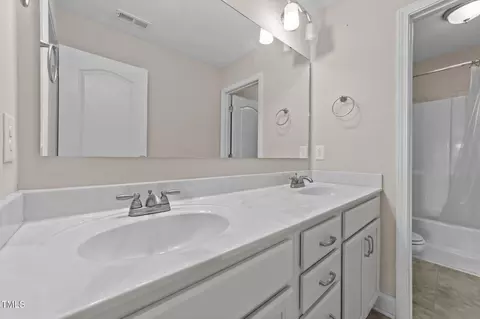 Bath - 85 Twelve Oaks Dr, Willow Spring, NC 27592 photo 4 of 5