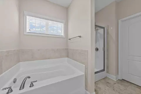 Bath - 85 Twelve Oaks Dr, Willow Spring, NC 27592 photo 3 of 5