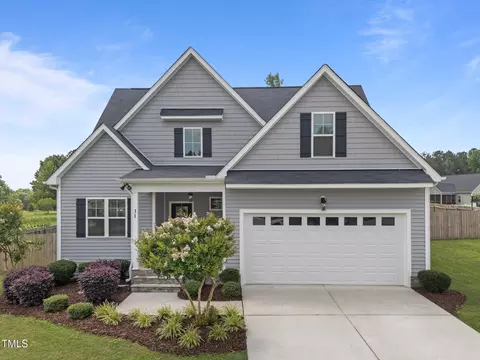 31 Sweet Birch Ave, Zebulon, NC 27597