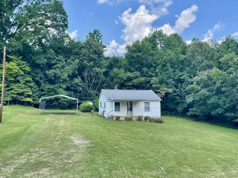 229 Maple Dr, Oxford, NC 27565