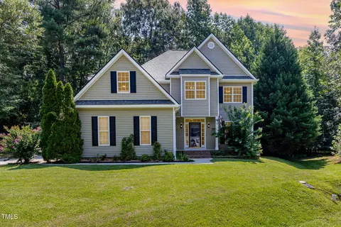 131 Bridgham Pl, Clayton, NC 27527