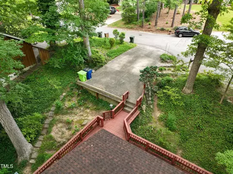 3416 Ocotea St, Raleigh, NC 27607 photo 3