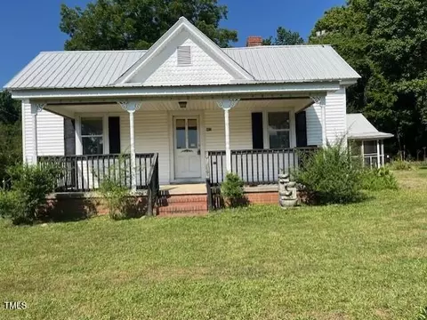 462 Ashland Dr, Goldston, NC 27252