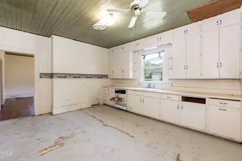 310 Spring St, Durham, NC 27703 photo 38