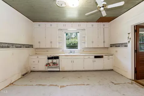 310 Spring St, Durham, NC 27703 photo 39