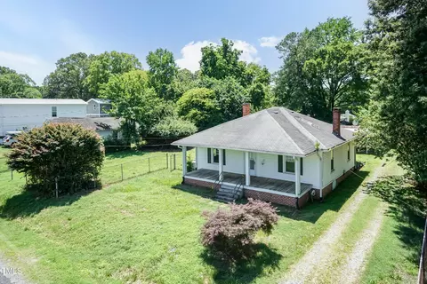310 Spring St, Durham, NC 27703 photo 3