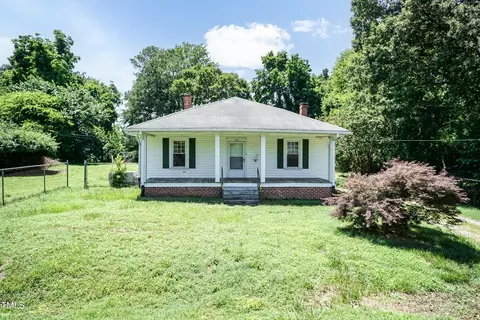 310 Spring St, Durham, NC 27703 photo 4