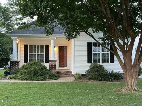 526 Cardena School Rd, Fuquay Varina, NC 27526