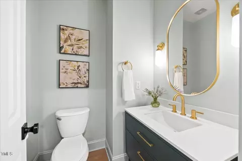 Bath - 7529 Tynewind Dr, Wake Forest, NC 27587 photo 2 of 6