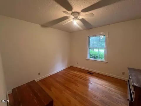 1116 Friendly Rd, Dunn, NC 28334 photo 17