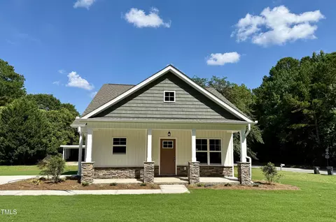 172 W Old Rd, Lillington, NC 27546