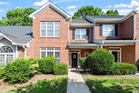 1505 Poets Glade Dr, Apex, NC 27523