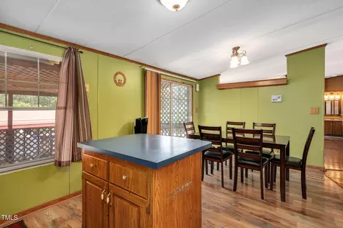 Dining - 1007 Windward Hill Ct, Middlesex, NC 27557 photo 3 of 3