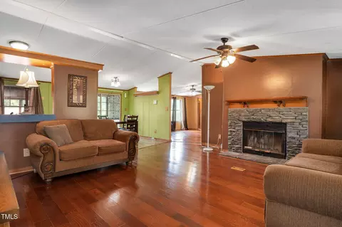 Living - 1007 Windward Hill Ct, Middlesex, NC 27557 photo 1 of 5