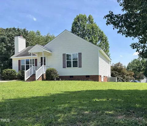 6 W Boxley Dr, Wendell, NC 27591