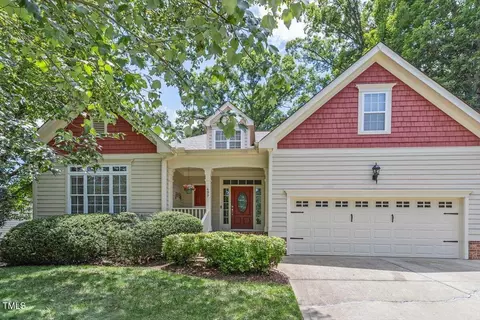 499 Chatham Forest Dr, Pittsboro, NC 27312