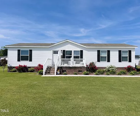 32 Goldeneye Ln, Selma, NC 27576